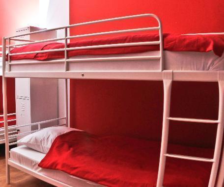 Big City Hostel Wrocław Chambre photo