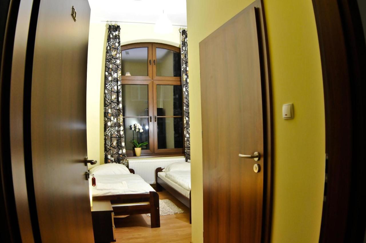 Big City Hostel Wrocław Extérieur photo