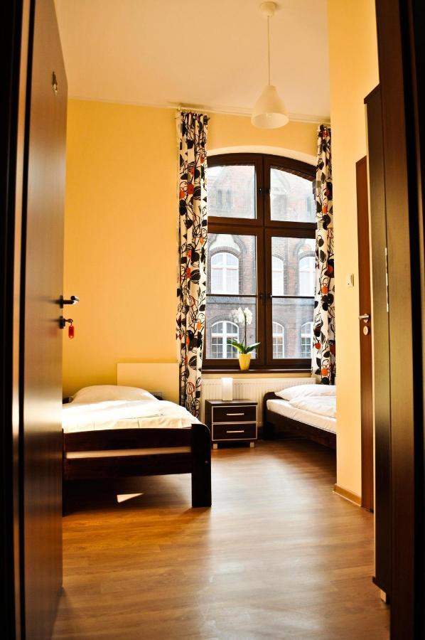 Big City Hostel Wrocław Chambre photo